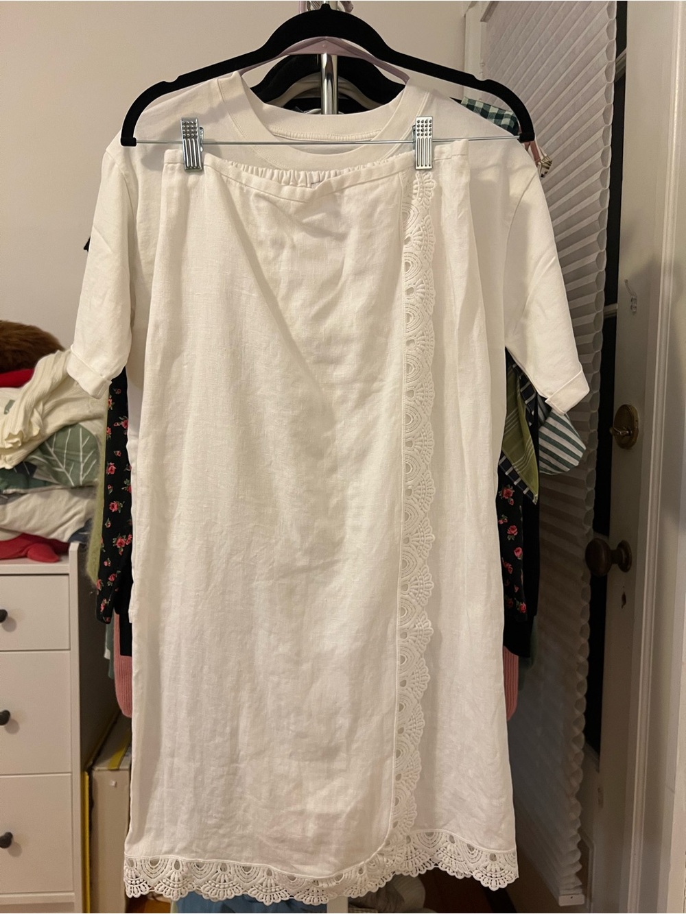 Reformation Felicity Linen Skirt in Size 2